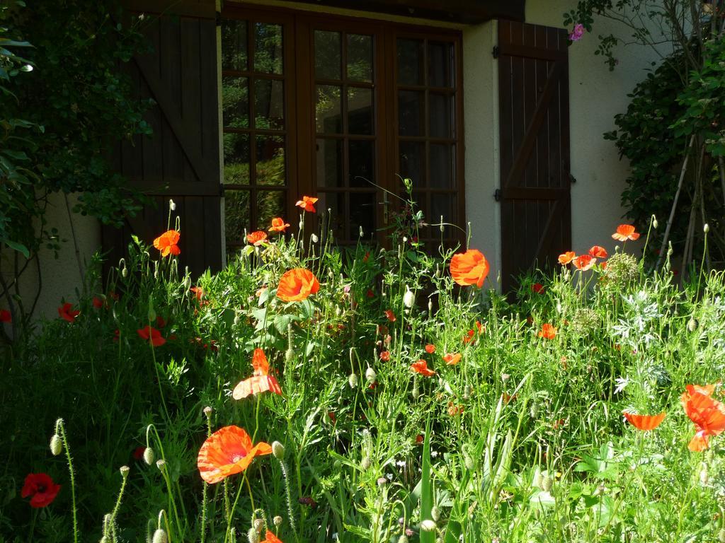 Maison D'Hotes Les Coquelicots Живерни Экстерьер фото